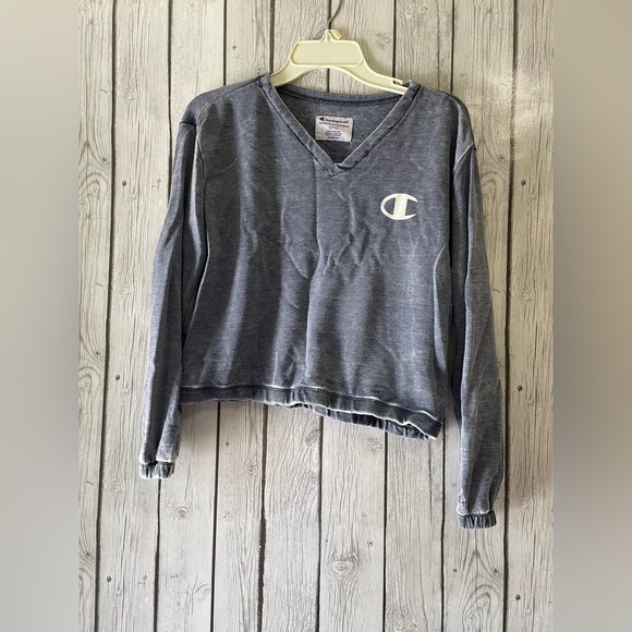 Champion sweater forever 21 sweater with hoodie. - Picture 11 of 11